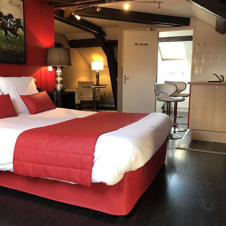 Hotel L'Avenue ช็องตียี ภายนอก รูปภาพ