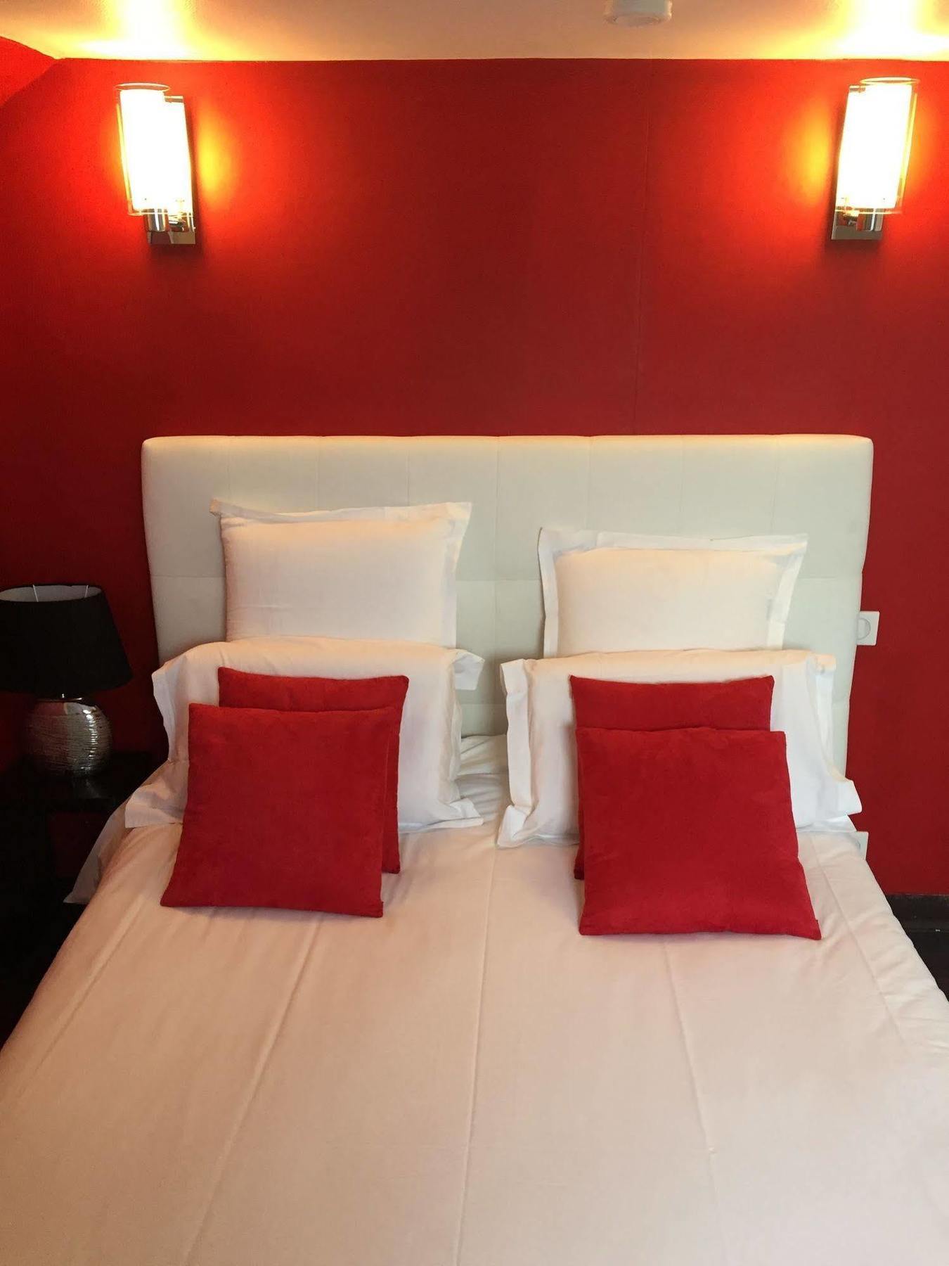 Hotel L'Avenue ช็องตียี ภายนอก รูปภาพ